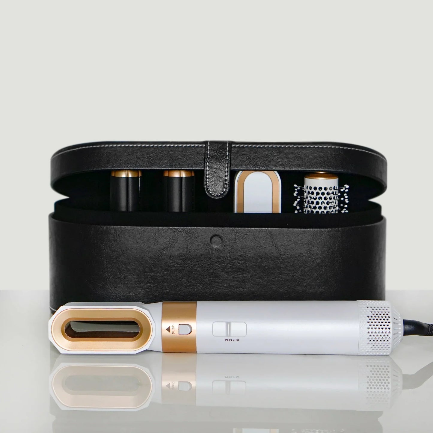 AirWave 5-in-1 | Efekt jak z salonu w domu – wystylizuj włosy w kilka minut