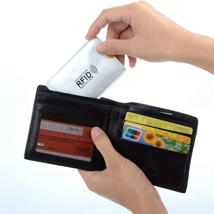 CardProtect™ | Chroń swoje karty przed nieautoryzowanym odczytem RFID.