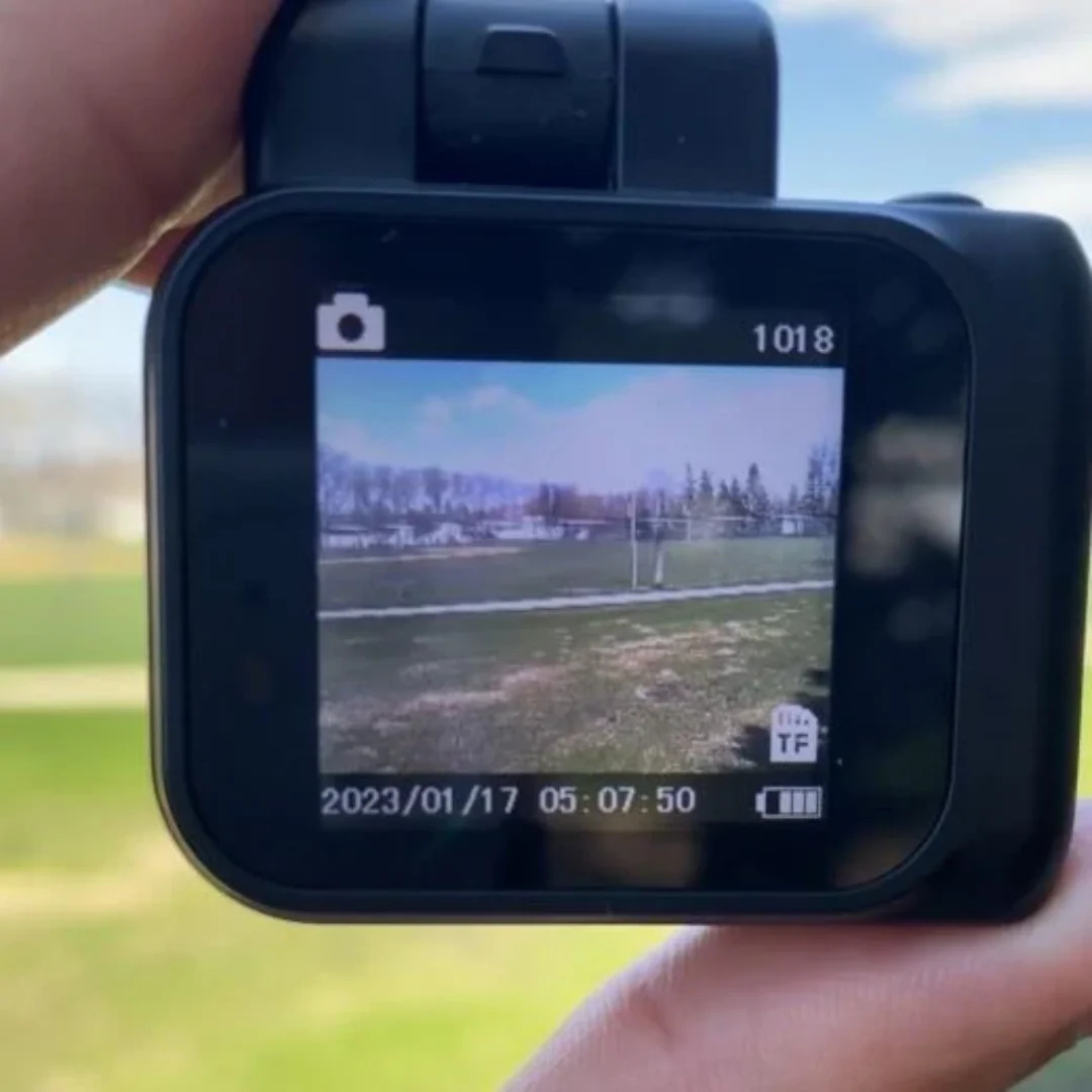 RetroClick™ – Przeżyj ponownie magię lat 90. i 2000.📸