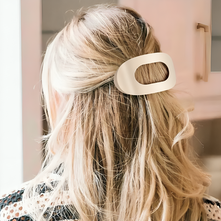 Klipia™ | Upnij włosy. Zapomnij o dyskomforcie.