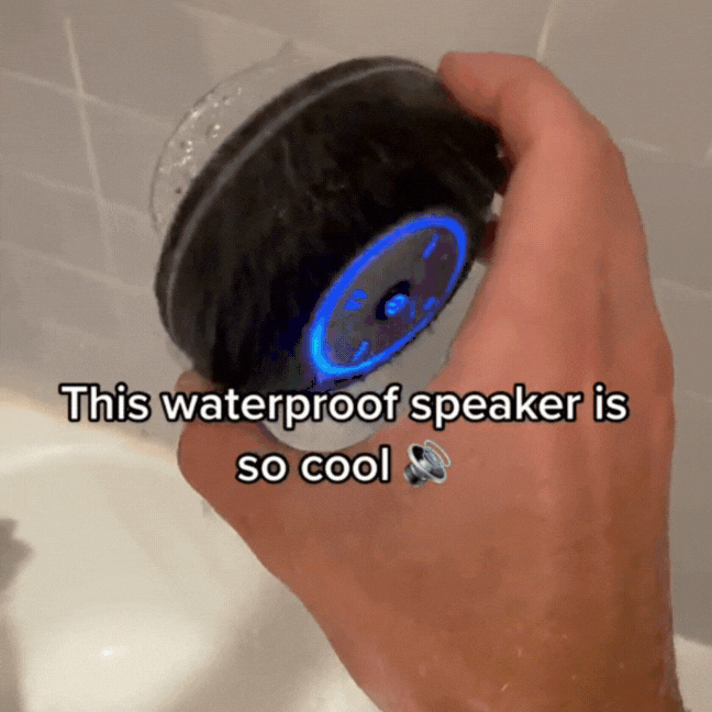 AquaBeats™  | zamienia prysznic w koncert z potężnym dźwiękiem i pokazem świateł LED. Odpowiednie dla wszystkich rozmiarów i kształtów stóp!